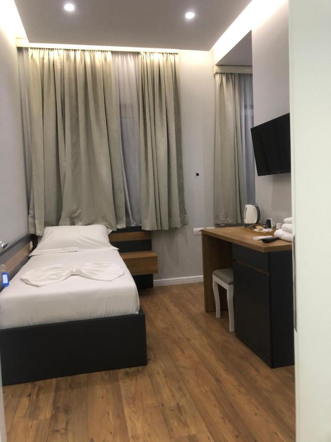 Andys Rooms Hotel Tirana Zewnętrze zdjęcie