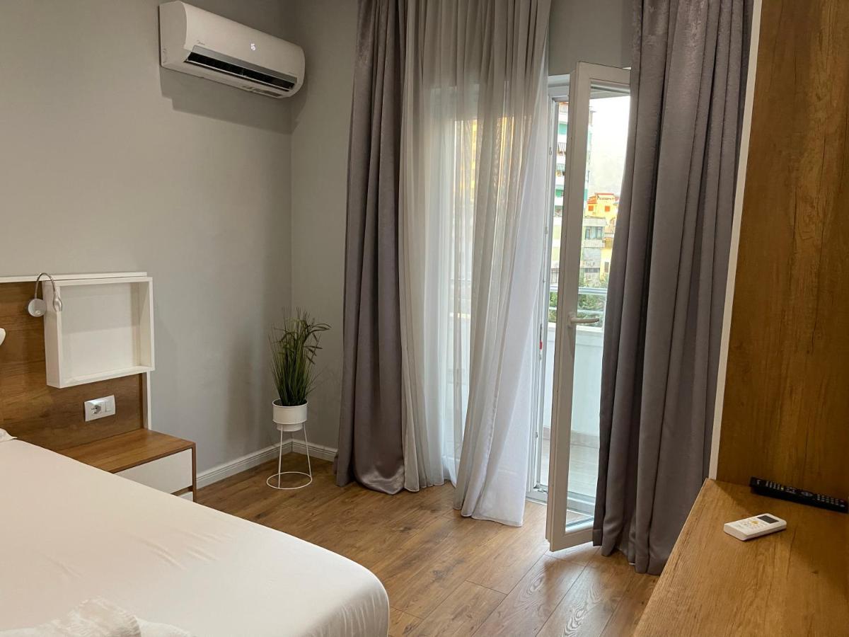 Andys Rooms Hotel Tirana Zewnętrze zdjęcie