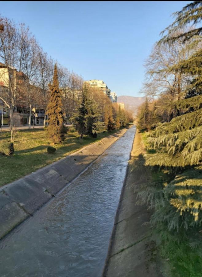 Andys Rooms Hotel Tirana Zewnętrze zdjęcie
