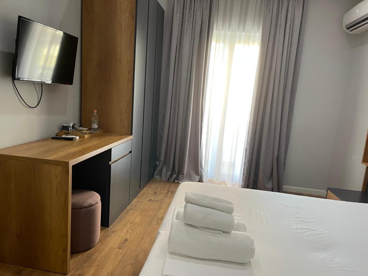 Andys Rooms Hotel Tirana Zewnętrze zdjęcie